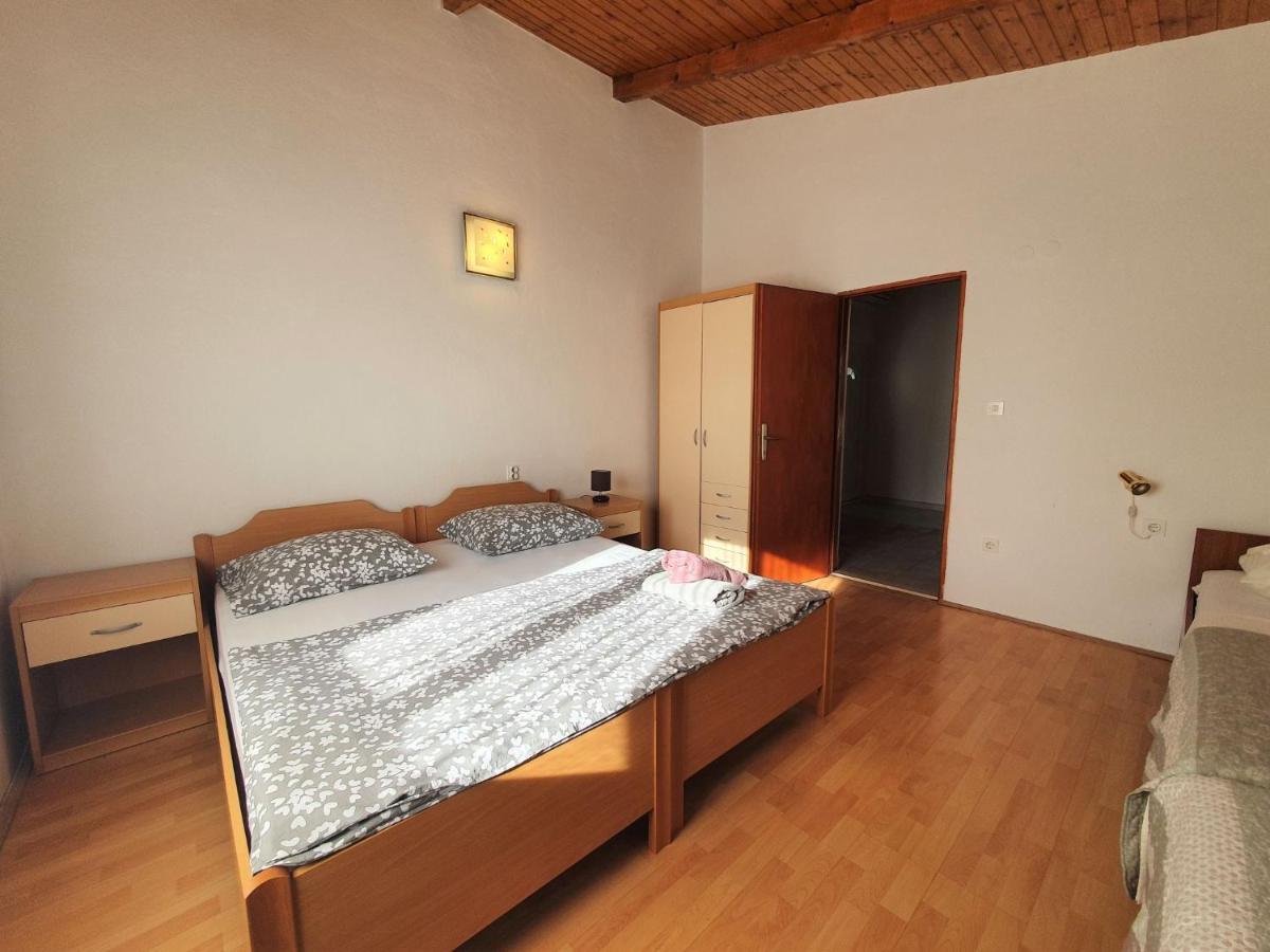 Holiday Home Camp Marko - Roz338 By Interhome Zečevo Exterior foto